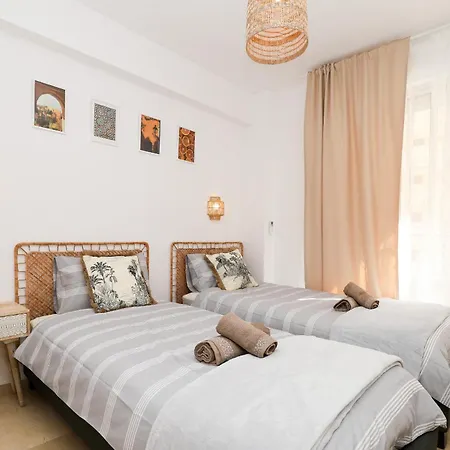 Camelia 3bed - Centre, 250m 아파트 *