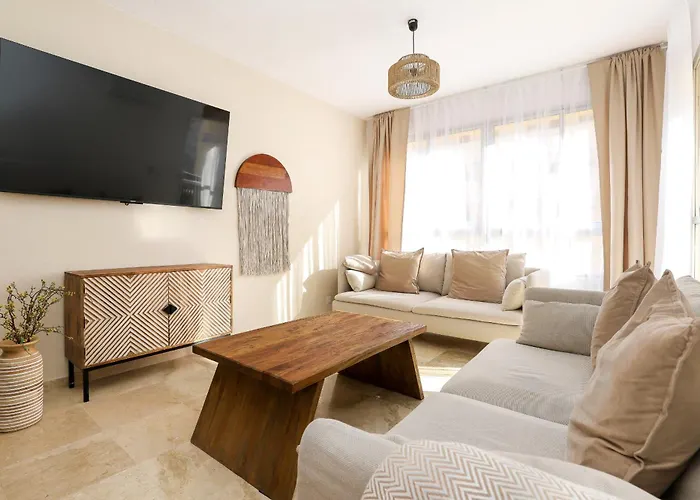 Apartamento Camelia 3bed - Centre, 250m Fuengirola