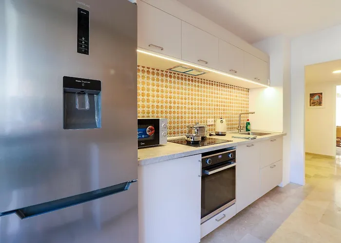 Apartment Camelia 3bed - Centre, 250m Fuengirola