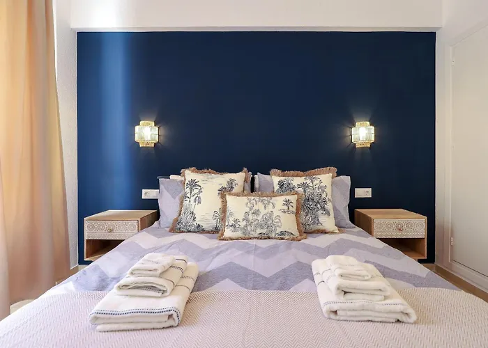 Camelia 3bed - Centre, 250m Apartment