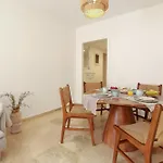 Camelia 3bed - Centre, 250m Apartment